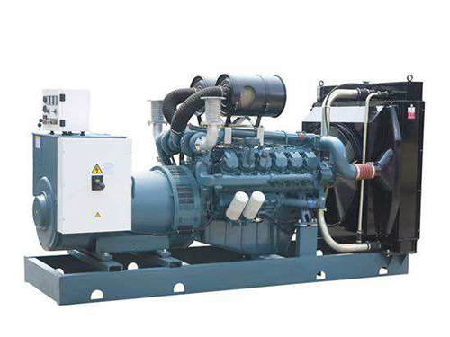 550KW斗山柴油發(fā)電機(jī)組